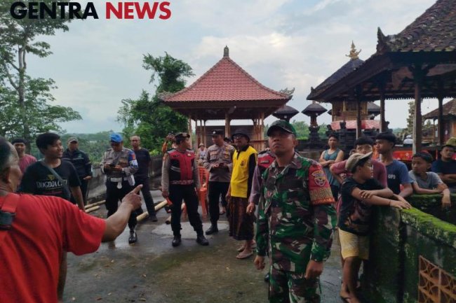 Peristiwa Pohon Tumbang Timba Pesantian Pura Puncak Langkian