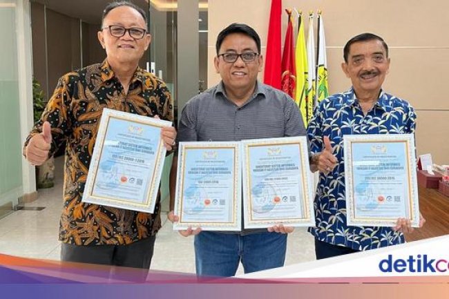 Berkat Teknologi Informasi, DSI YPTA Surabaya Sabet 4 Sertifikat ISO