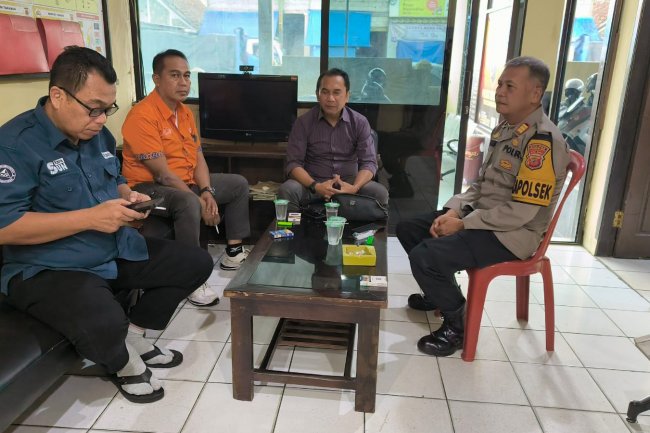 Polsek Sukaraja Ngariung Sareng Masyarakat Jalin Silaturrahmi