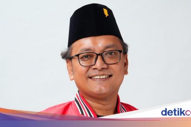 Guntur Romli Minta Jokowi Tak Bawa-bawa Megawati di Bantahan 3 Periode