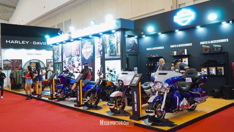 Pentingnya Usher dalam Pameran Otomotif GJAW 2024