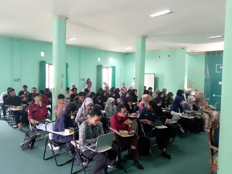 Unukase Gelar Workshop Peningkatan Pendidikan Teknologi (E-Learning)