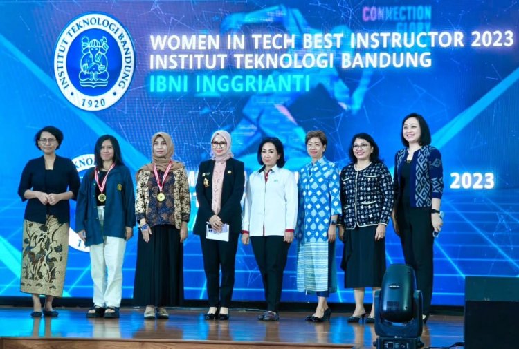 Ibni Inggrianti, Pengajar STEI ITB Raih Prestasi Internasional di Huawei ICT Competition dan Internet Governance -