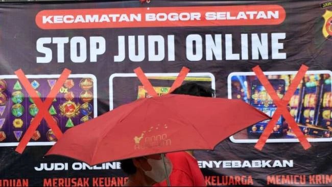 Polisi Bongkar Jaringan Judi Online Internasional di Jawa Timur, Uang Rp 4 Miliar Disita