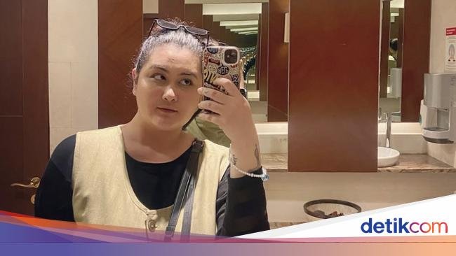 Thalita Curtis Naik BB gegara Overeating, Stres Picu Makan Berlebihan