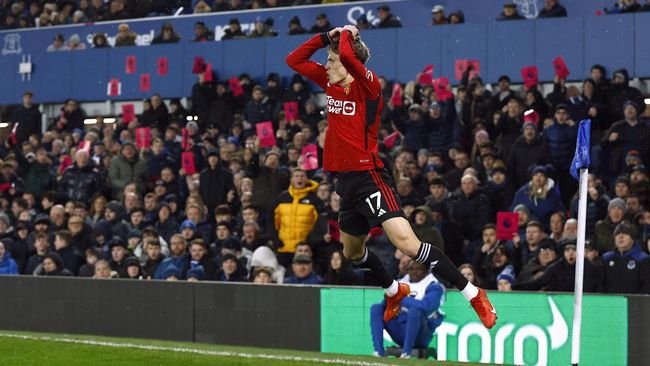 Gol Salto Spektakuler Garnacho Rebut Puskas Award, Samai Ronaldo