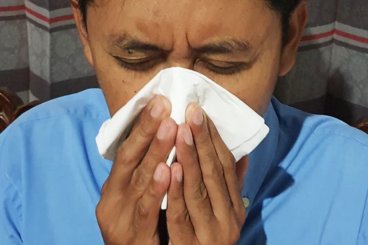 Atasi Batuk Alergi dengan Mengonsumsi 7 Obat Ini