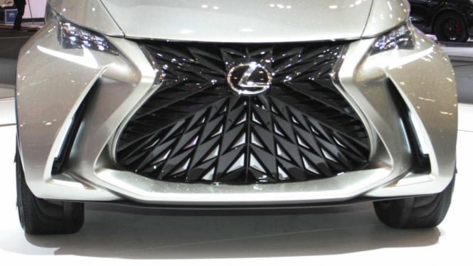 Toyota Pilih China Jadi Basis Produksi Mobil Listrik Lexus