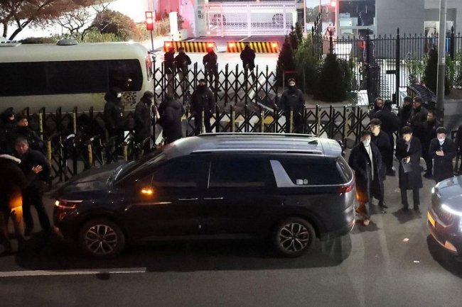 Pendukung Presiden Yoon Makin Ramai, Tolak Penjemputan Paksa