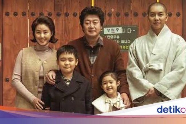 Sinopsis dan Review About Family
