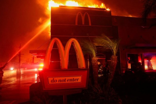 Kebakaran LA, antara Sistem Hidran Gagal dan Peristiwa Alam