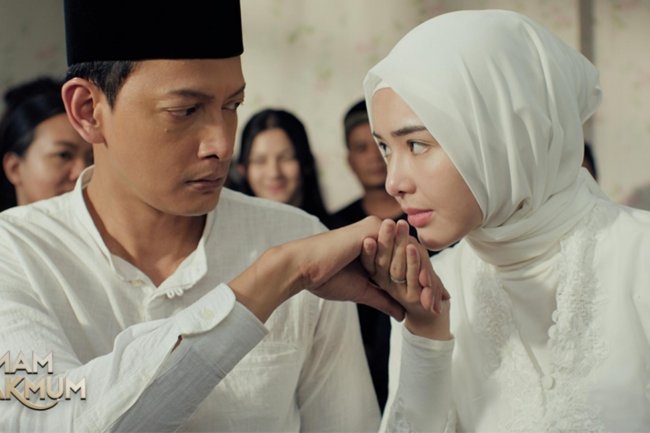 Tayang di Balikpapan, Ini Sinopsis Film '1 Imam 2 Makmum' yang Dibintangi Amanda Manopo