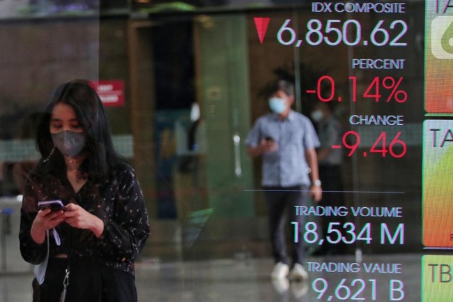 Meneropong Prospek Obligasi Korporasi Usai BI Pangkas Suku Bunga