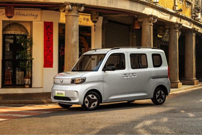 Wuling Mulai Jual Mobil Listrik Mungil Zhiguang EV, Harga Rp 100 Jutaan