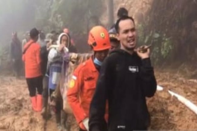 Ina ilahi Wa Ina ilahi Rojiun, Akibat Peristiwa Longsor di Pekalongan 25 Meninggal, Sembilan Hilang