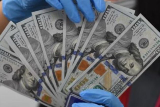 Dolar AS Langsung Terjun Bebas setelah Pidato Trump di WEF