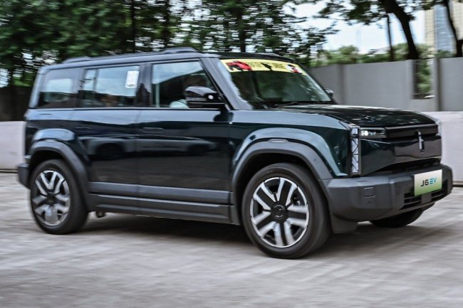 Chery J6 EV Sudah Dikirim Kepada 300 Pelanggan, Bukti Antusiasme Pasar Otomotif Indonesia