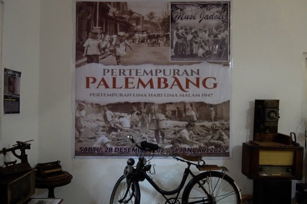 Memperingati peristiwa sejarah Pertempuran 5 Hari 5 Malam Palembang