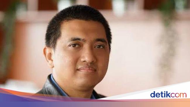 Eks Penyidik Desak KPK Segera Periksa Hasto Sebagai Tersangka