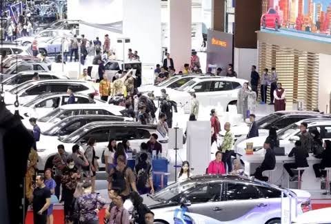 Pasar Otomotif Lesu di 2024, Penjualan Mobil Sampai Merosot 140.000 Unit