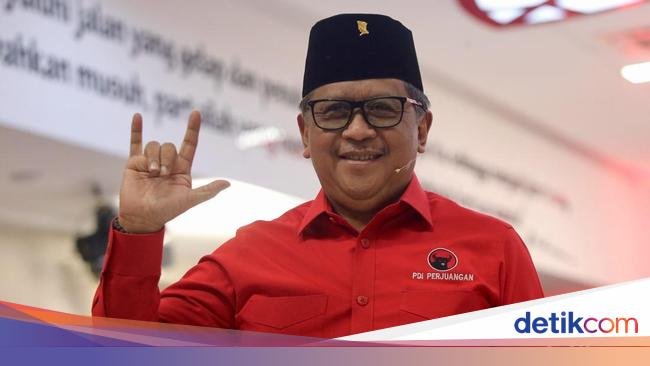 Sekjen PDIP Hasto Baca Hak-hak Tersangka Jelang Pemeriksaan KPK Besok