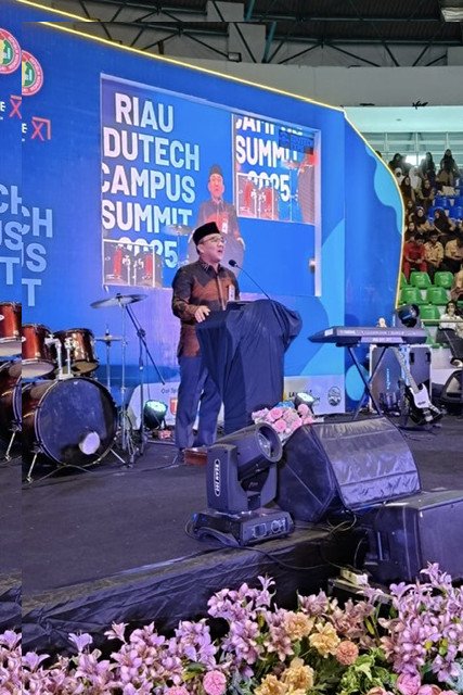 PGRI Riau Taja ‘Riau Edutech Campus Summit 2025’, Dr Nopriadi Ingatkan: Teknologi Informasi Memungkinkan Pembelajaran Lebih Inklusif, Adaptif dan Inovatif