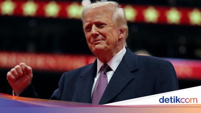 Trump Bikin Sederet Kebijakan Kontroversial, Bisakah Dijegal?