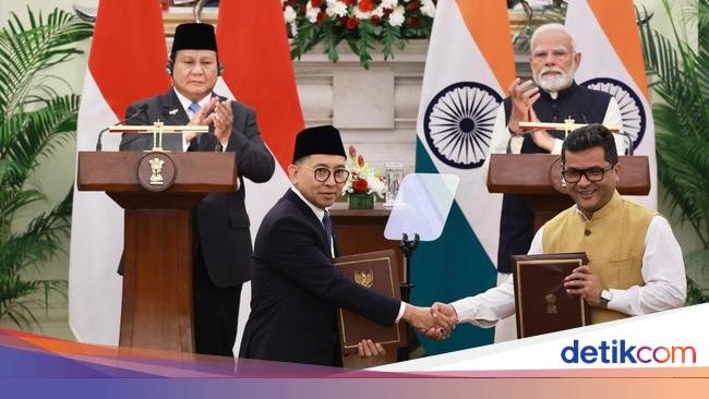 Menbud Fadli Zon Teken Kerja Sama Pertukaran Budaya dengan India