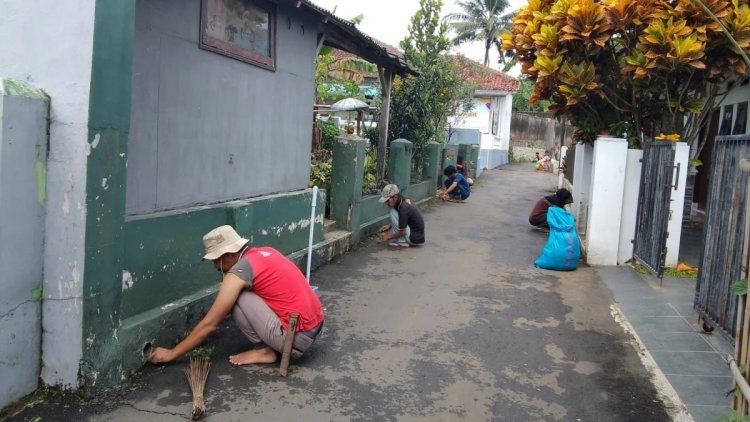 Pemerintah Kecamatan Manonjaya Tasikmalaya Instruksikan 12 Desa Lakukan Aksi Bersih-Bersih