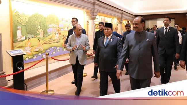 Kunjungi Gedung Parlemen India, Prabowo Keliling Ruang Sidang DPR-MPR