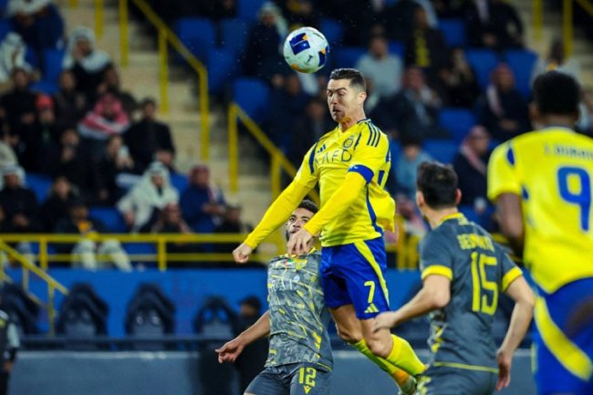 Cristiano Ronaldo Menuju Usia 40 Tahun: Sudah Cetak 923 Gol, Bisakah Tembus 1000 Gol Tahun Ini?