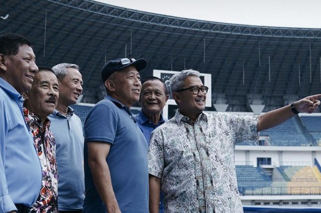 Bertemu Petinggi PT PBB, Farhan Dukung Pengembangan GBLA Jadi Stadion Standar Internasional