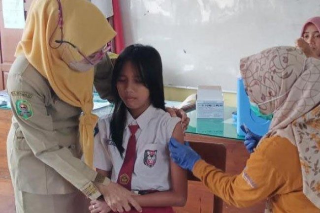 Antisipasi Kanker Serviks, Pemkab Trenggalek Gencarkan Vaksin HPV untuk Siswa Perempuan SD