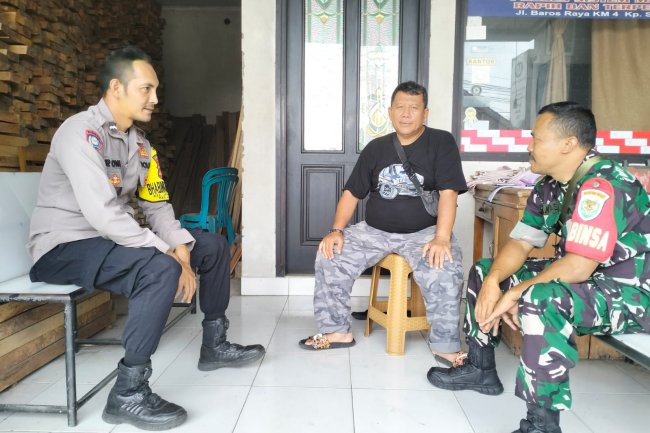 Sinegritas TNI-Polri. Rangkul Masyarakat Dengan Sambang Dialogis