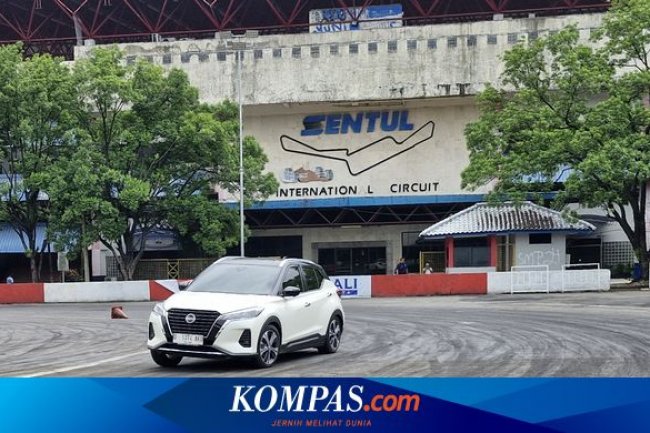 Jajal Nissan Kicks e-Power di Sirkuit Sentul