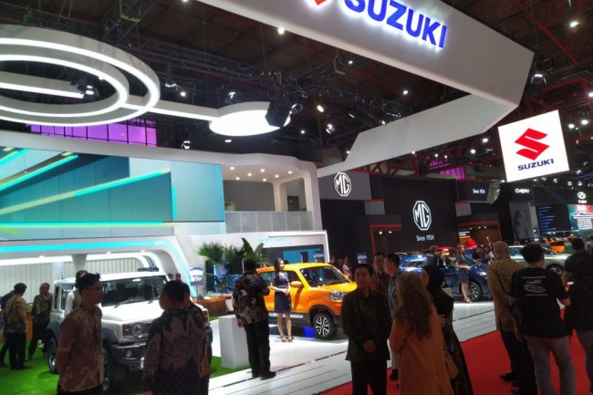 Kejutan di IIMS 2025! Suzuki Hadirkan Konsep Mobil Listrik eWX hingga Rencana Rilis e Vitara