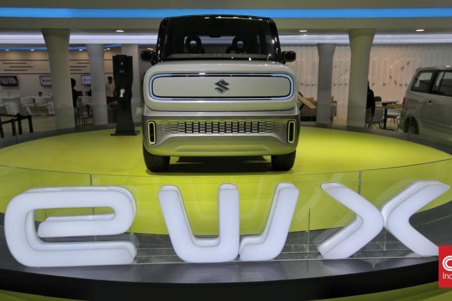 FOTO: Suzuki Pamer Mobil Konsep eWX di Kemayoran
