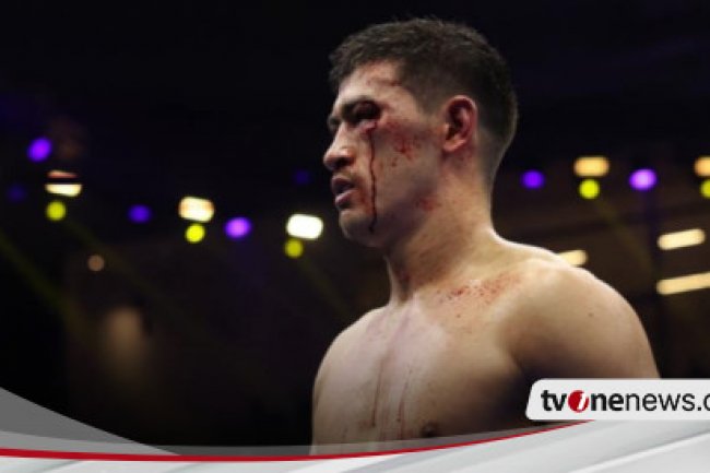 Hasil Tinju Dunia: Bikin Cacat Rekor Artur Beterbiev, Dmitry Bivol Raih Gelar Juara Dunia Tak Terbantahkan di Kelas Berat Ringan