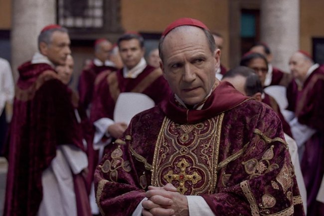 Sinopsis Conclave, Drama dan Intrik di Balik Pemilihan Paus Baru
