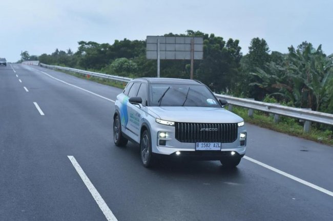 Kenapa Jaecoo Yakin Banget J7 Hybrid Bisa Irit Sampai 1.300 Km?