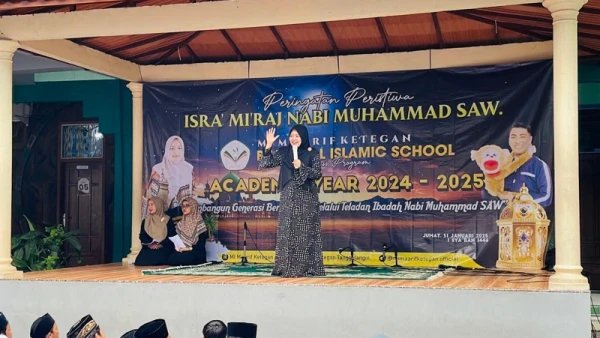 Kepala MI Ma’arif Ketagan Sampaikan Tiga Pelajaran Penting Peristiwa Isra’ Mi'raj