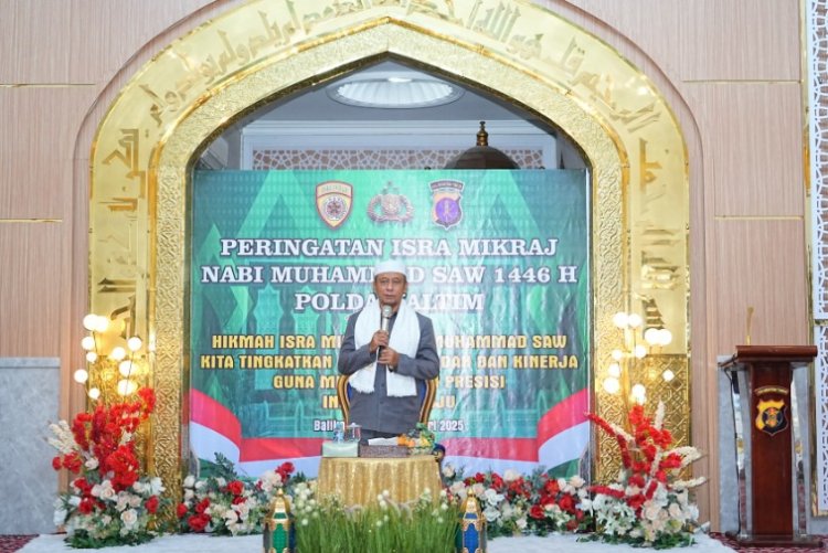 Maknai Peristiwa Perjalanan Nabi Muhammad SAW, Polda Kaltim Gelar Peringatan Isra Mi’raj 1446 H Tahun 2025