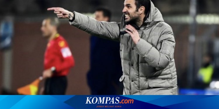 Cesc Fabregas Meradang: Como Seharusnya Dapat Penalti karena Handball Gatti