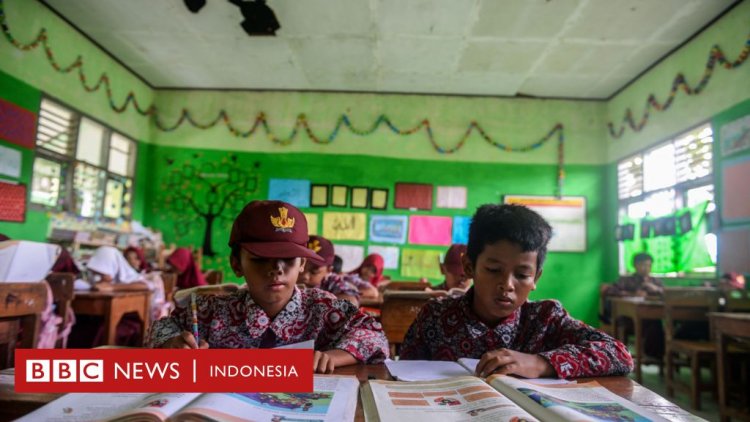 Efisiensi anggaran: Anggaran pendidikan dasar dan menengah dipangkas Rp8 triliun – Bagaimana nasib guru honorer dan pembangunan sekolah?