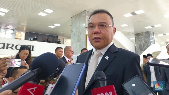 Perintah Dasco: Semua Komisi DPR Tunda Bahas Anggaran Sama Menteri