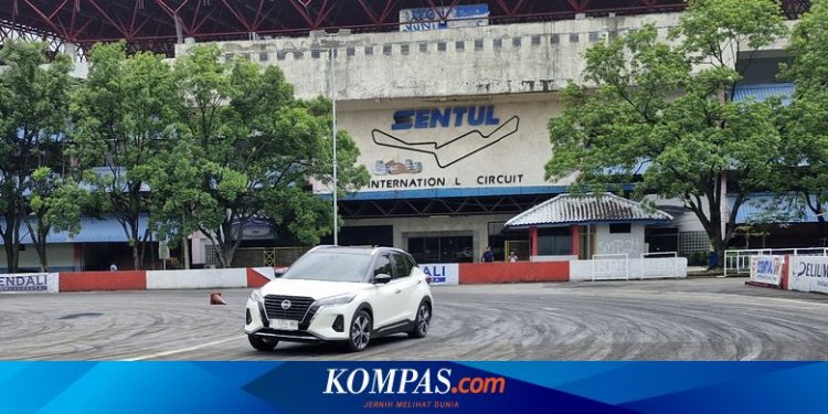 Jajal Nissan Kicks e-Power di Sirkuit Sentul