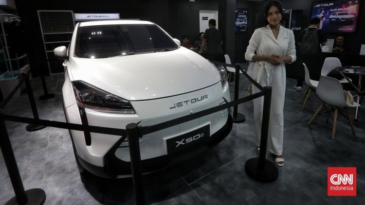 FOTO: Perdana Tampil di IIMS 2025, Jetour Pamer SUV Mobil Listrik