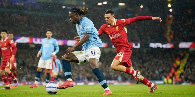 Man City Dipermak 0-2, Jeremy Doku Ngotot Sebut Liverpool Tak Lebih Baik dari Timnya