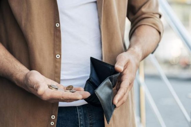 Penyakit Ini Hantam Kelas Menengah RI - Jatuh Miskin, Obatnya Cuma 3