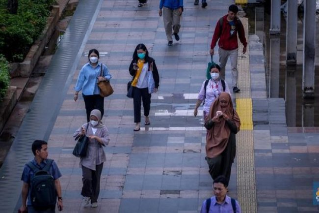 Data Transaksi QRIS Ungkap Beban Kelas Menengah RI Berat